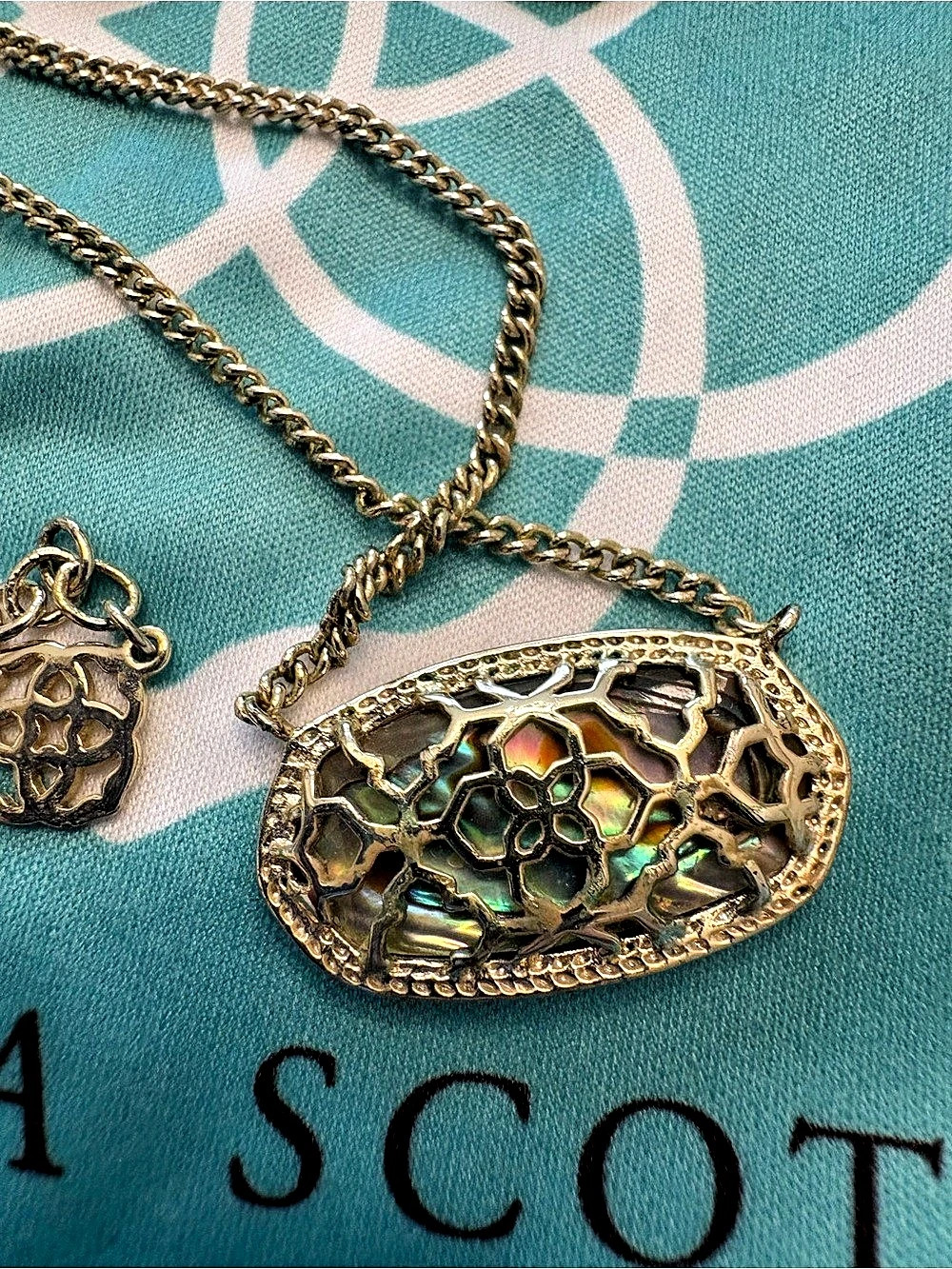 RARE Kendra Scott Gold Abalone Set Elle Earrings & Retired Dylan Necklace Lot - Picture 6 of 7